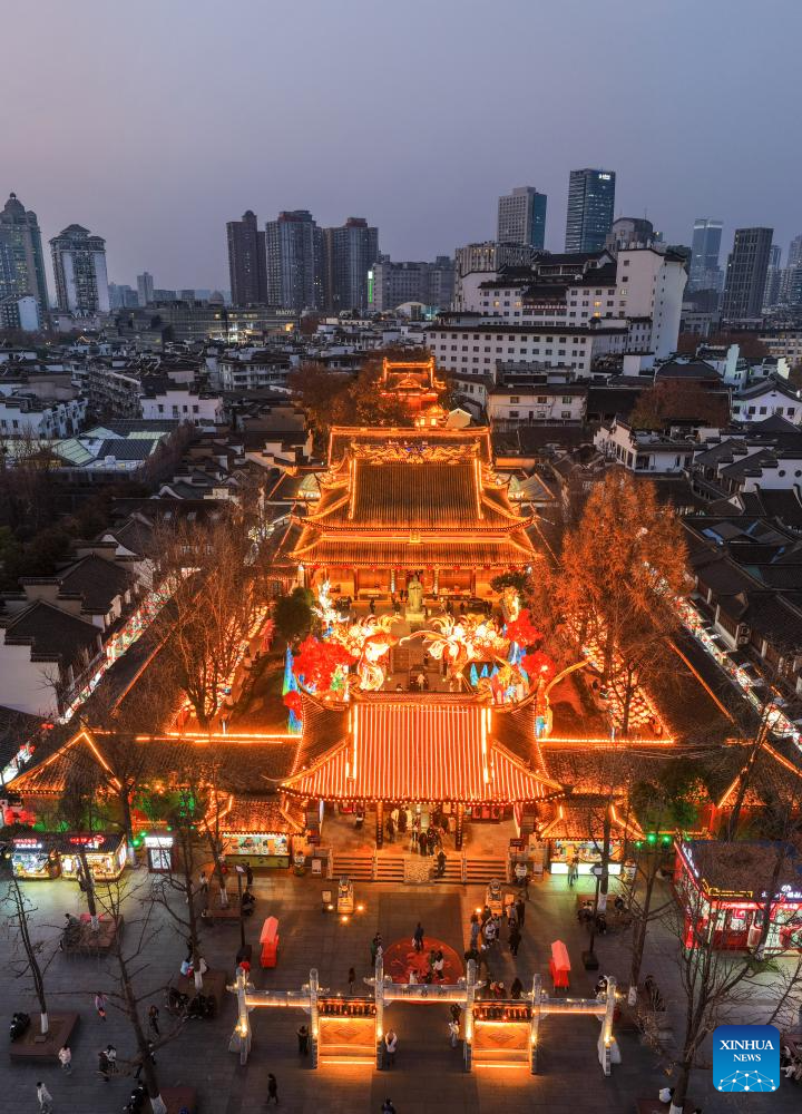 Lantern decorations displayed in east China's Nanjing to celebrate upcoming New Year