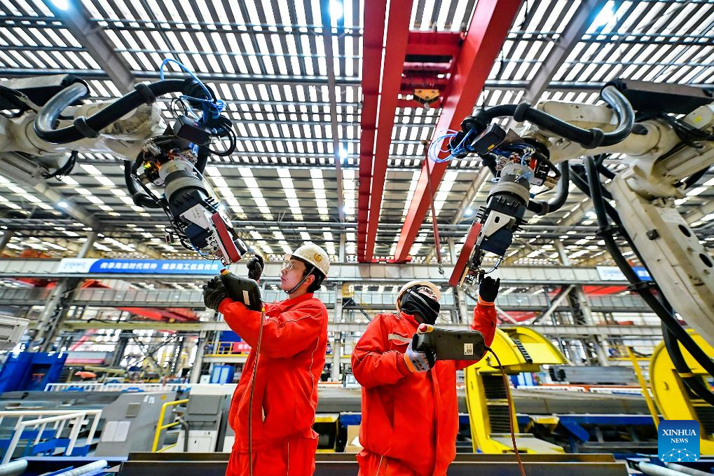 Enterprises across China strive for strong start in first month of 2026