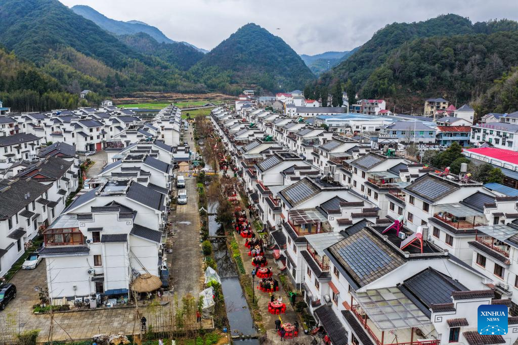 Spring Festival cultural event held in E China's Zhejiang