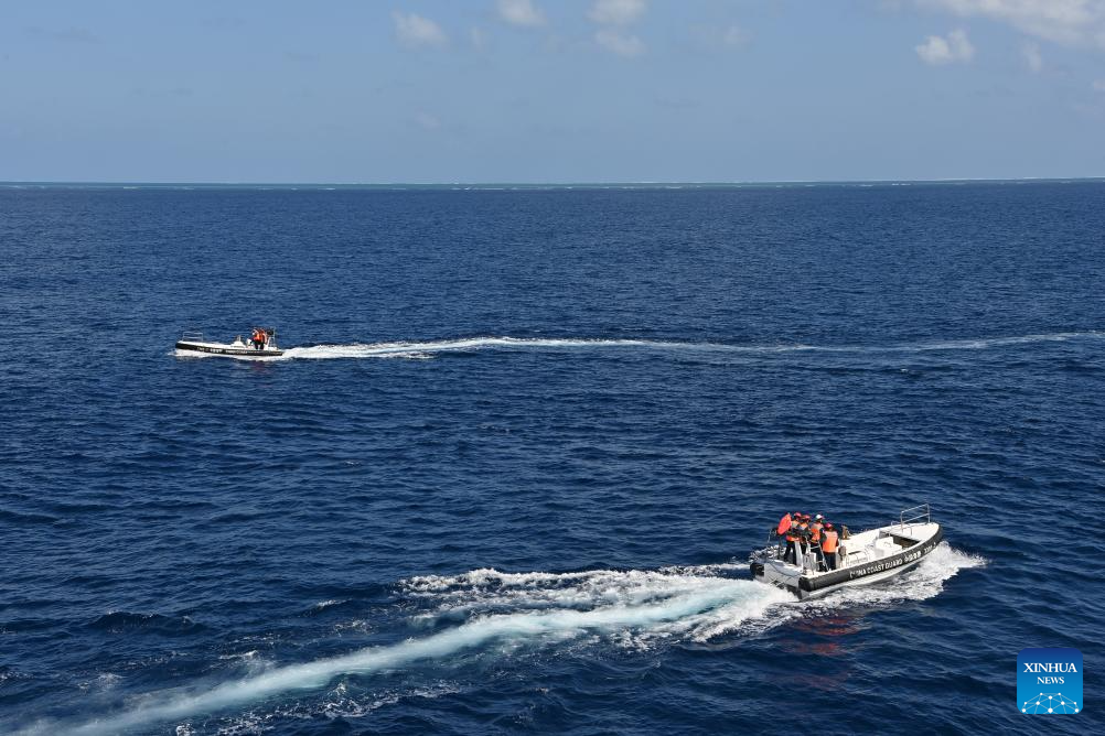 China coast guard patrols Huangyan Dao