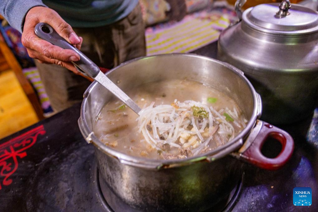 Tibetan New Year celebrated in Lhasa, China's Xizang