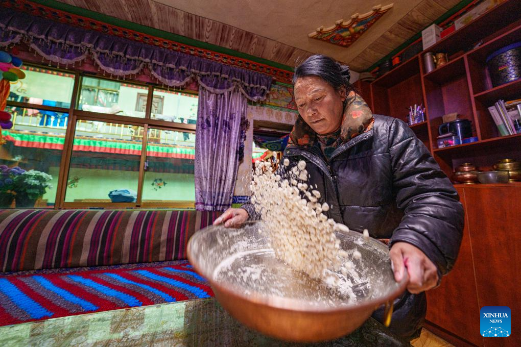 Tibetan New Year celebrated in Lhasa, China's Xizang