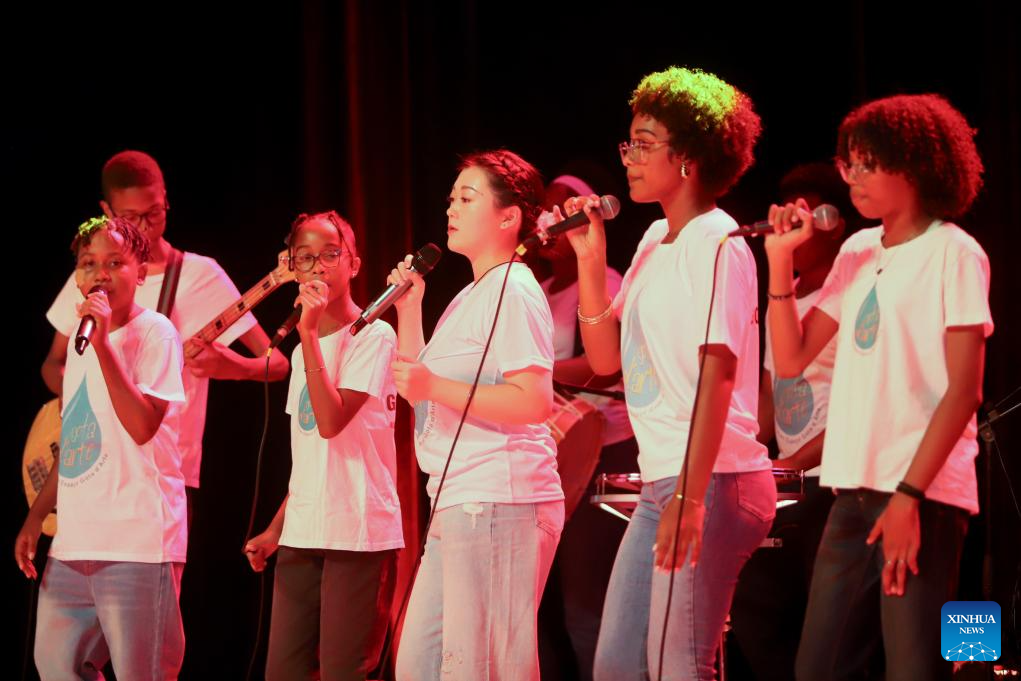 Chinese New Year gala held in Praia, Cape Verde