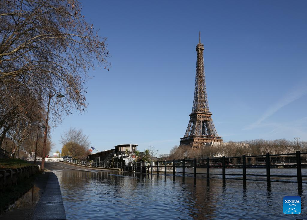 In pics: flooded banks of Seine River after continuous rainfalls in Paris