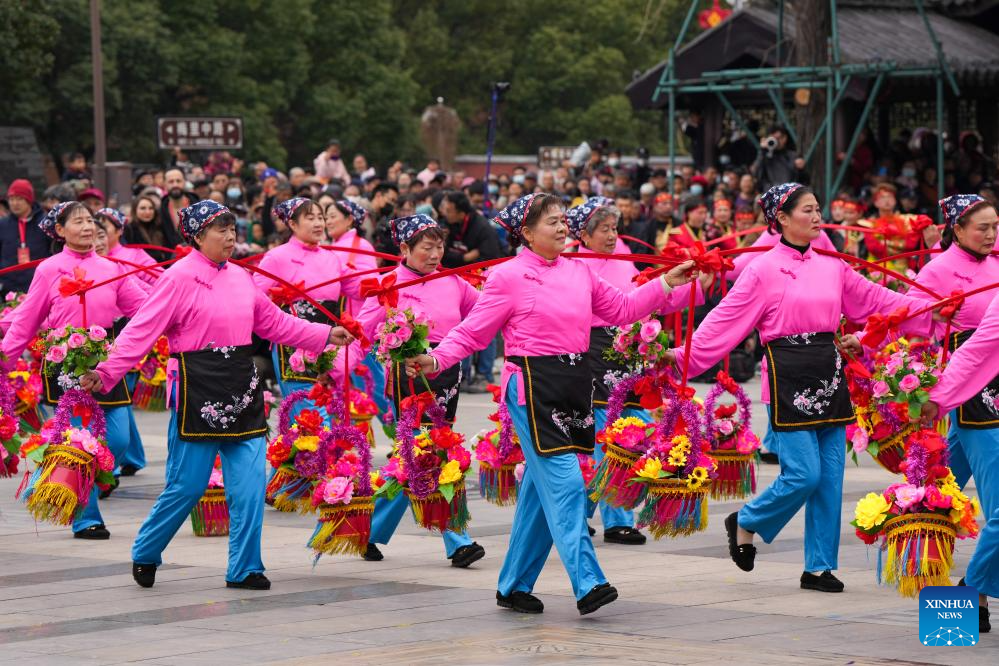 Temple fair held in E China