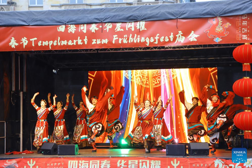 Chinese New Year events bring festive touch of red to Frankfurt