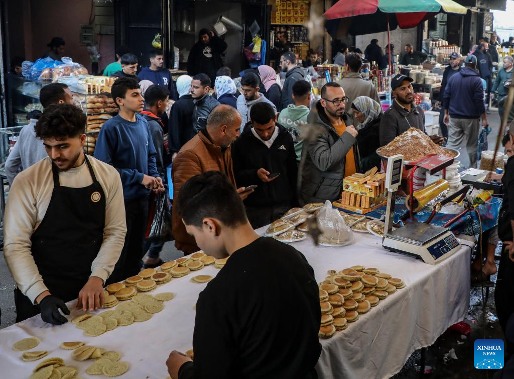 A glimpse of market in Gaza City during Ramadan