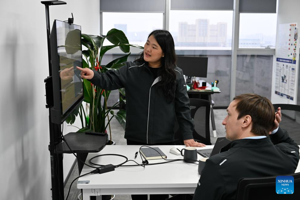 Sino-German couple chase dreams in E China's Taicang