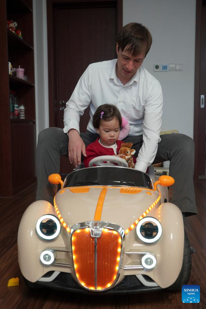 Sino-German couple chase dreams in E China's Taicang