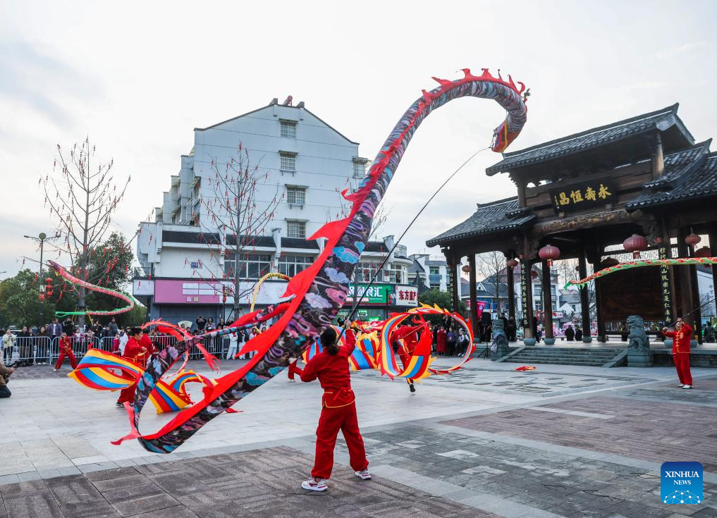 Lantern Festival celebrated in China's Zhejiang
