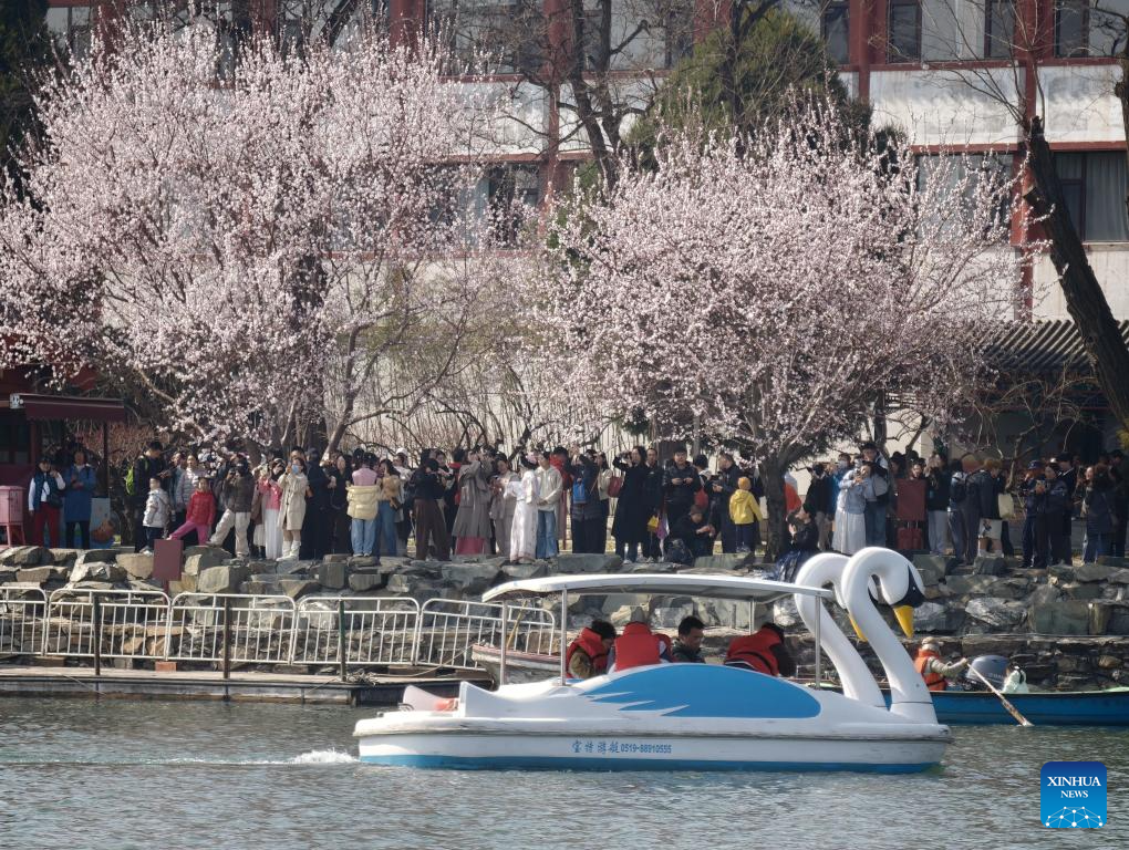 Spring view of Beihai Park in Beijing