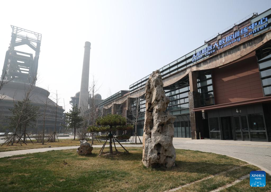 Humanoid robots get trained at