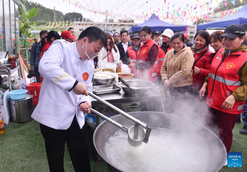 In pics: rice noodles in south China's Guangxi