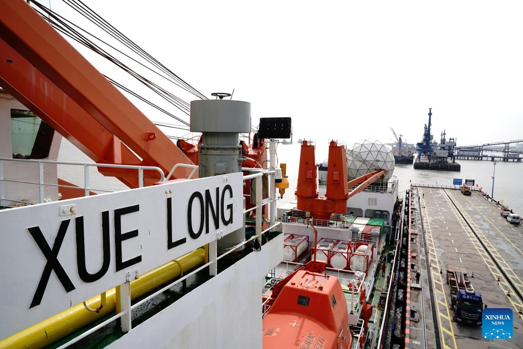 China Focus: Chinese polar icebreaker returns home after fruitful Antarctic research outcomes