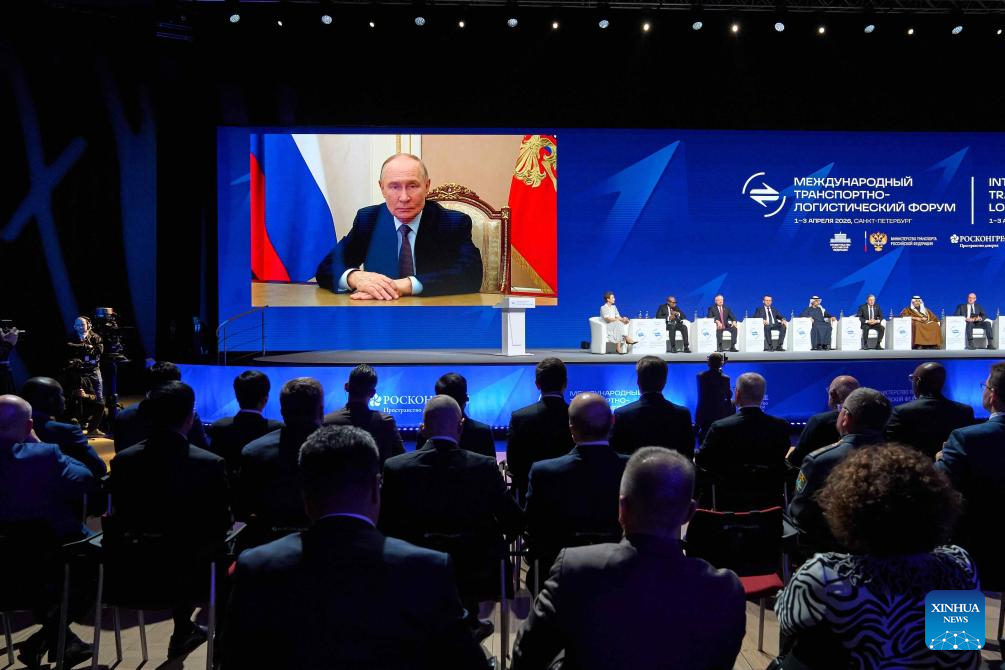 Putin says Russia ready to offer logistic solutions amid Mideast tensions