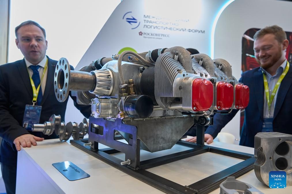 Putin says Russia ready to offer logistic solutions amid Mideast tensions