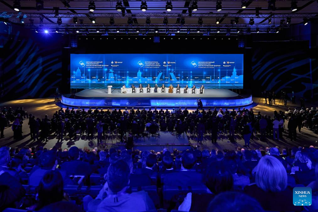 Putin says Russia ready to offer logistic solutions amid Mideast tensions