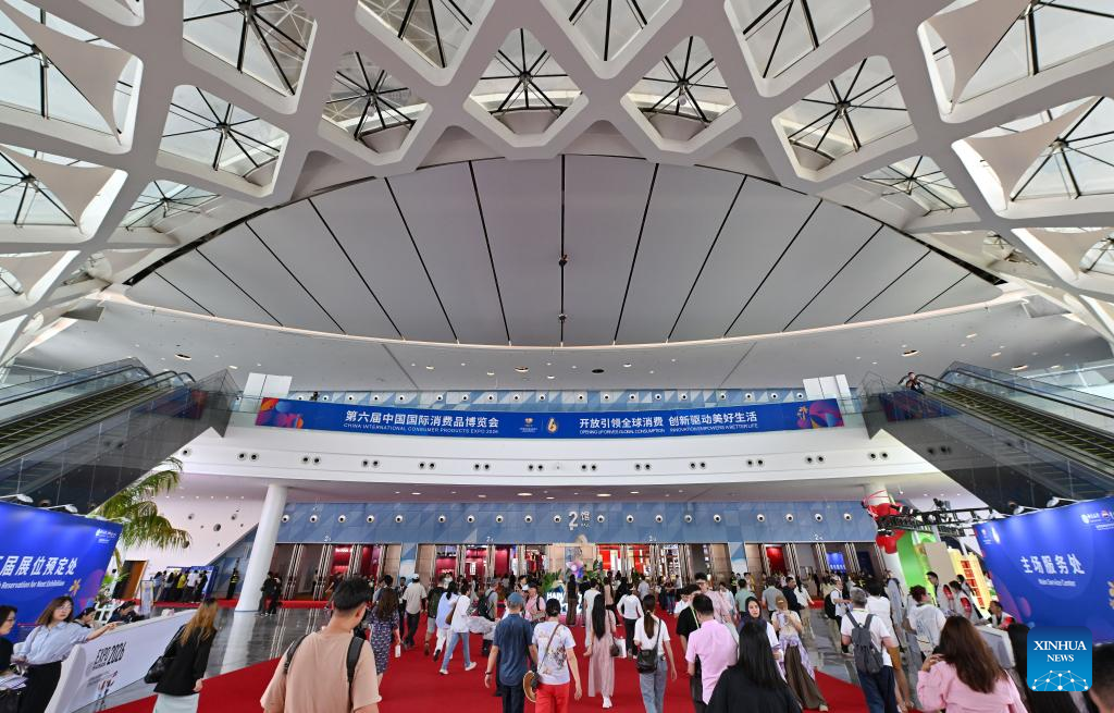 A glimpse of 6th China Int'l Consumer Products Expo in Haikou