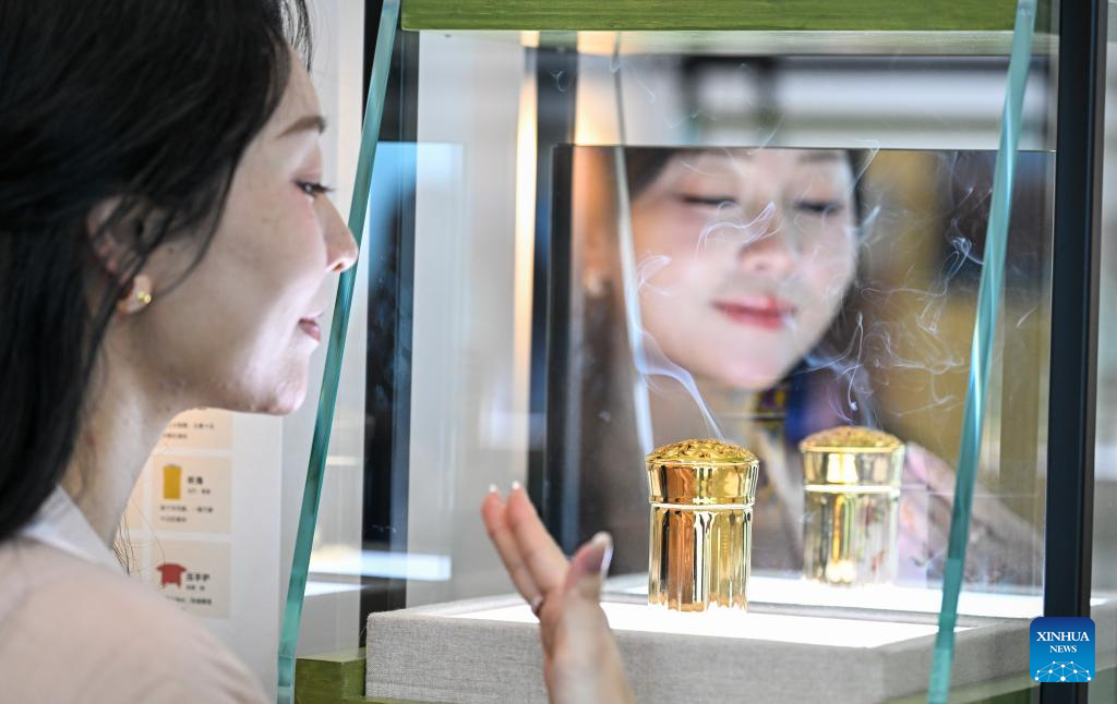 A glimpse of 6th China Int'l Consumer Products Expo in Haikou