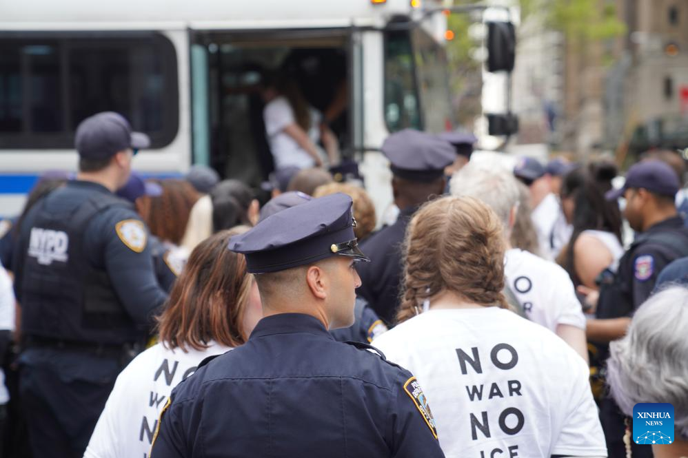 Protest against war and U.S. ICE held in New York