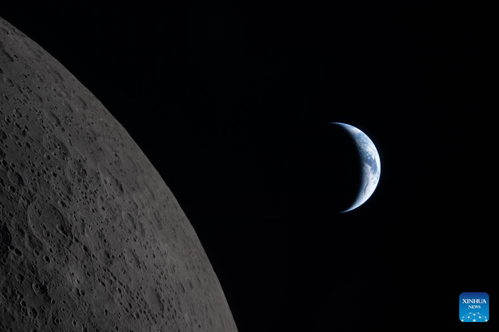 Artemis II crew heads back from Moon as NASA releases first flyby photographs