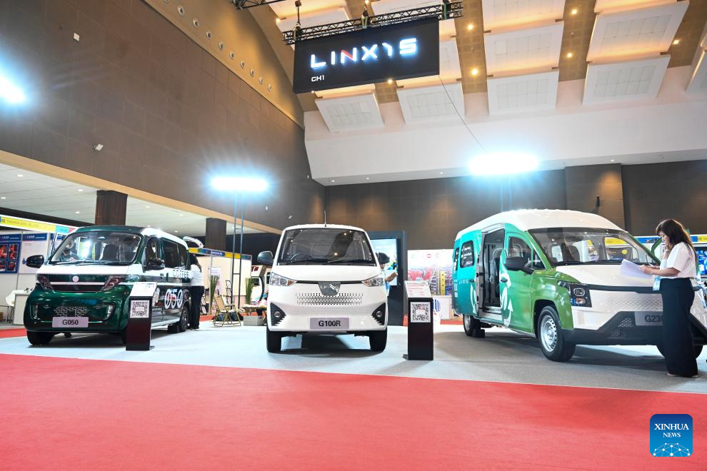 Int'l commercial vehicle expo kicks off in Jakarta, Indonesia