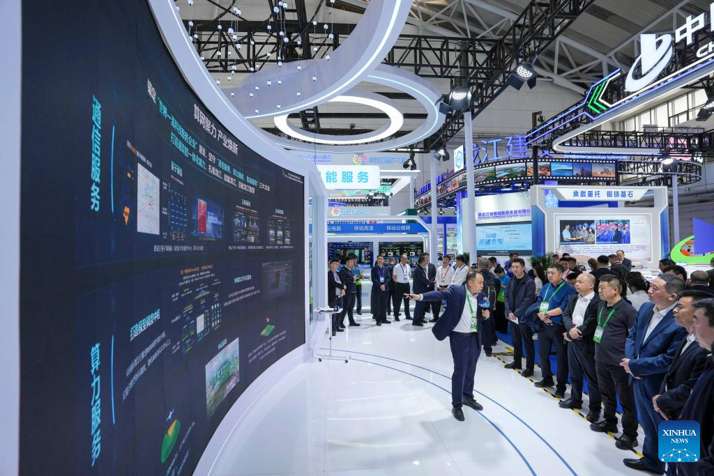 Future industries highlighted at 10th China-Russia Expo in Harbin