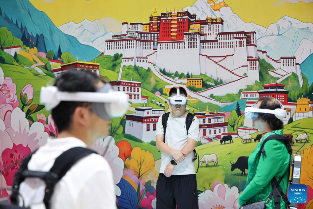 Digital technologies shine at 22nd China (Shenzhen) Int'l Cultural Industries Fair