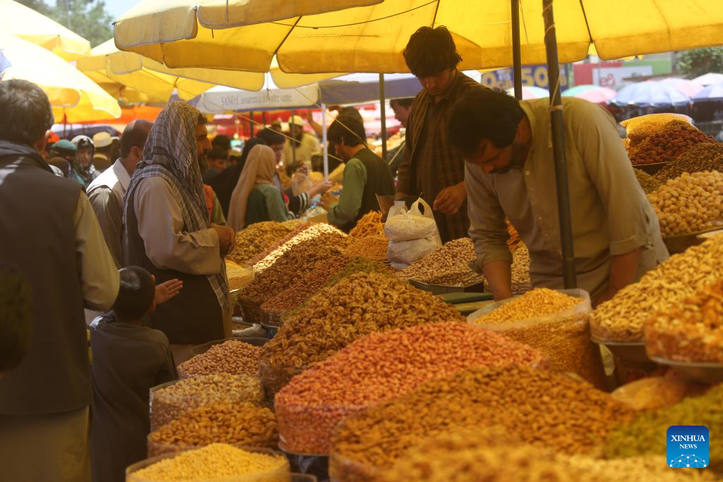Afghans mark Eid al-Adha as tradition collides with crushing poverty