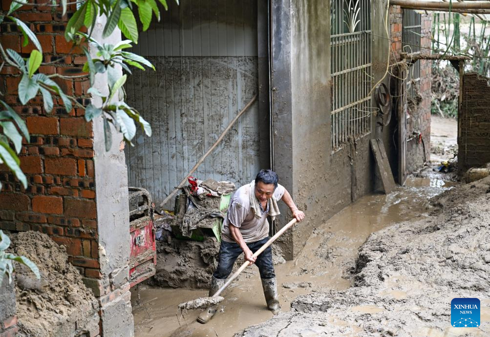 Rescue underway in China's Chongqing after severe rainstorm