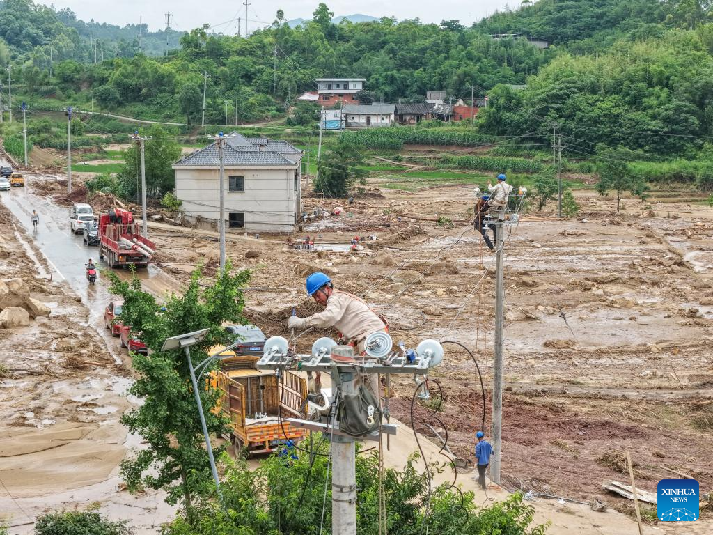 Rescue underway in China's Chongqing after severe rainstorm