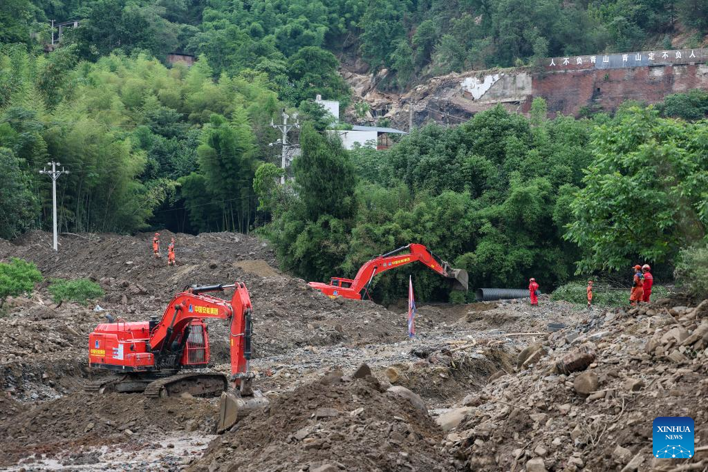 Rescue underway in China's Chongqing after severe rainstorm