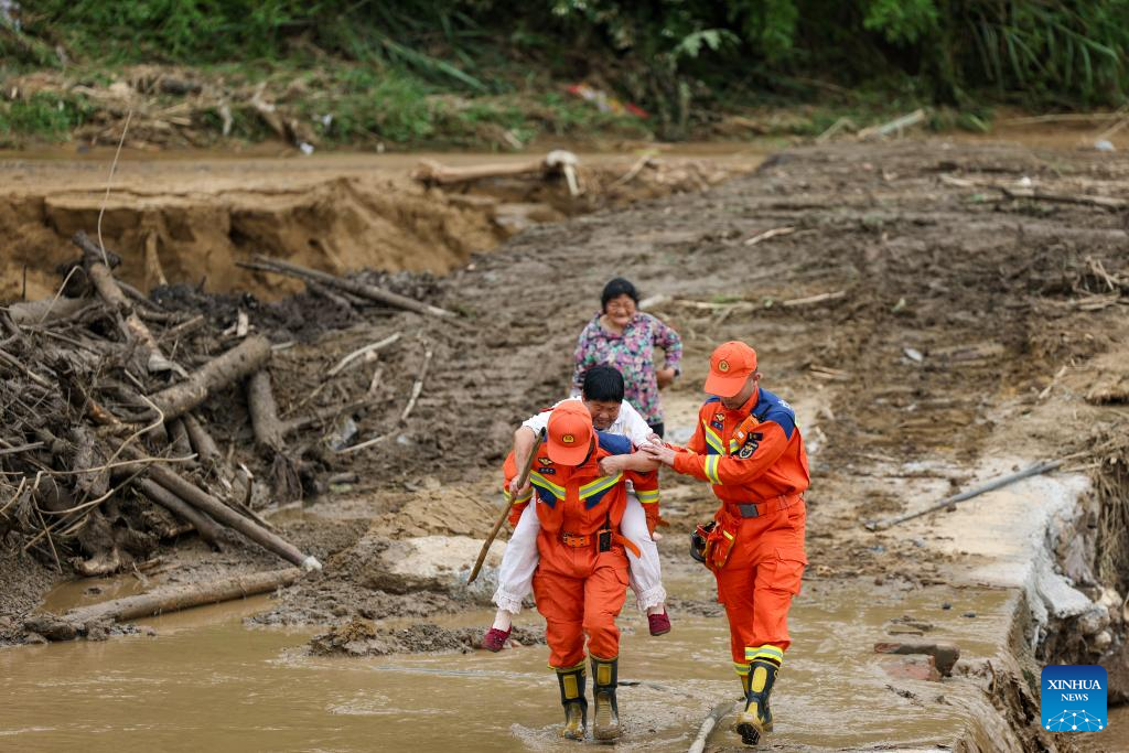 Rescue underway in China's Chongqing after severe rainstorm