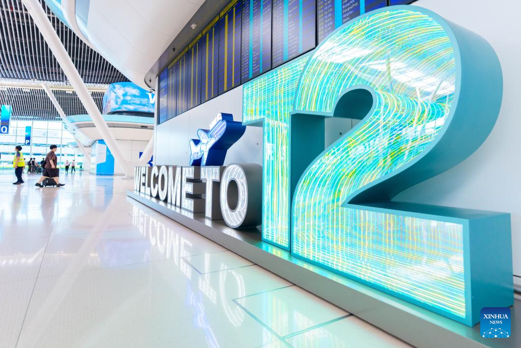 Hong Kong opens expanded terminal 2 after airport upgrade