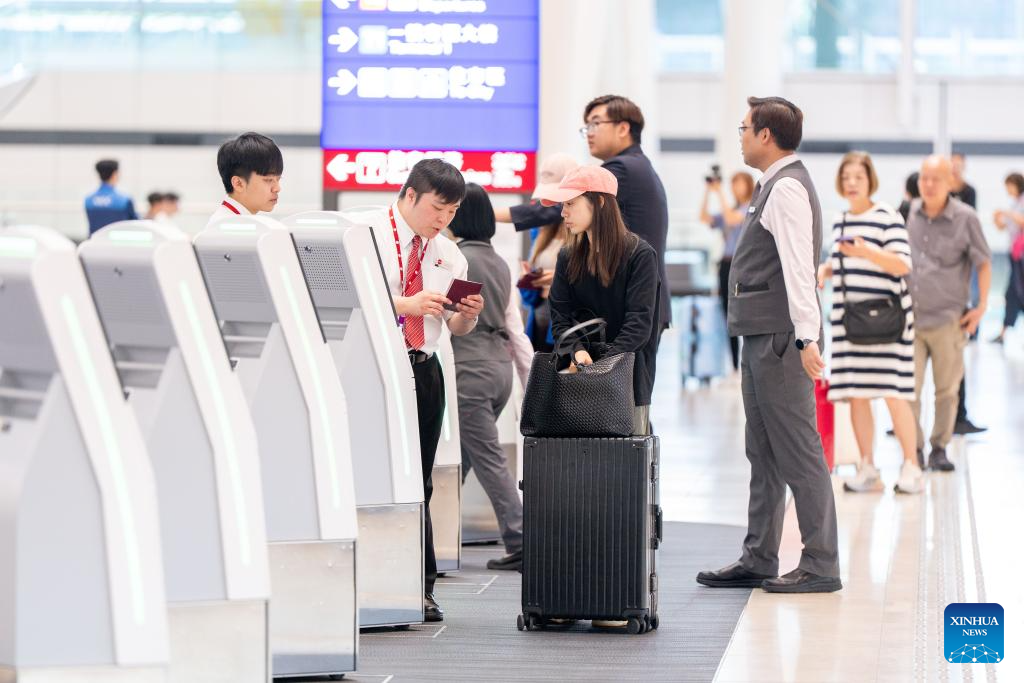 Hong Kong opens expanded terminal 2 after airport upgrade