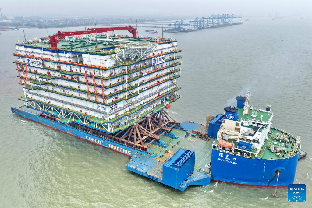 World's largest offshore converter station to break China's deep-sea power transmission bottleneck