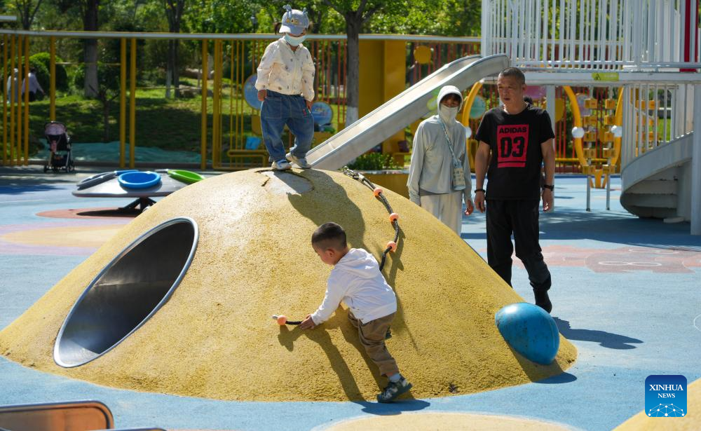 Child-friendly parks in China's Jinan support healthy growth of children