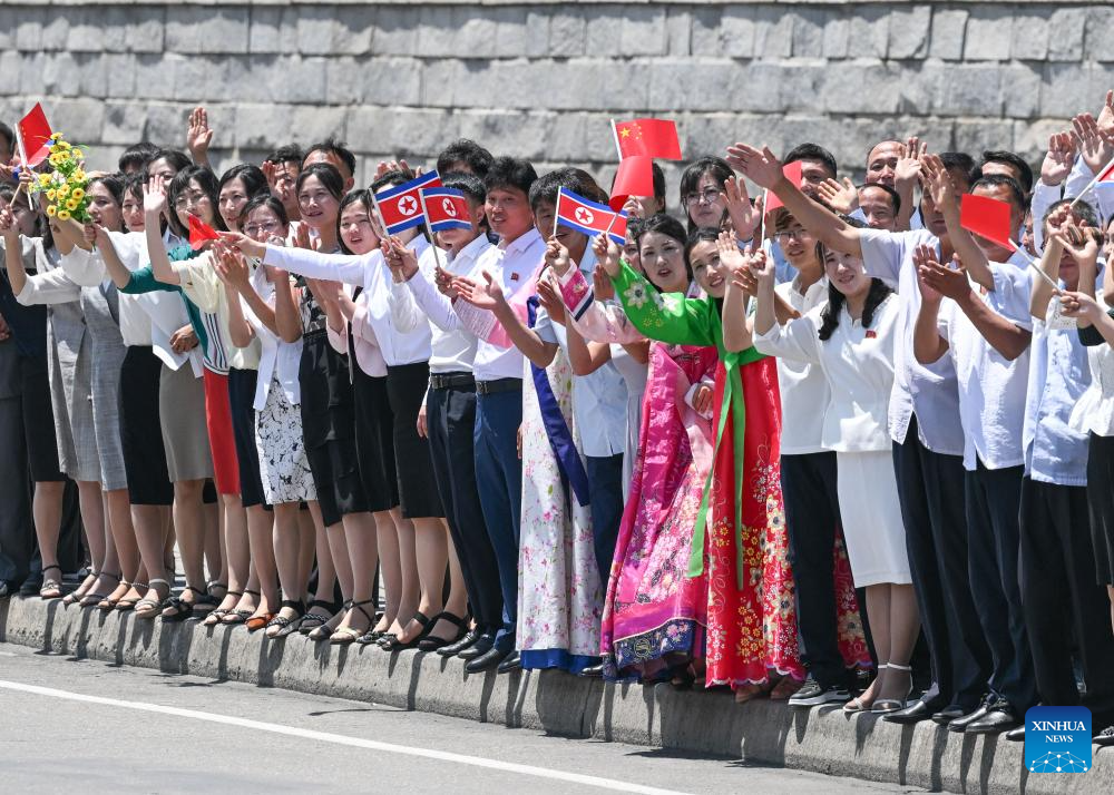 Xi arrives to grand welcome in Pyongyang for state visit to DPRK