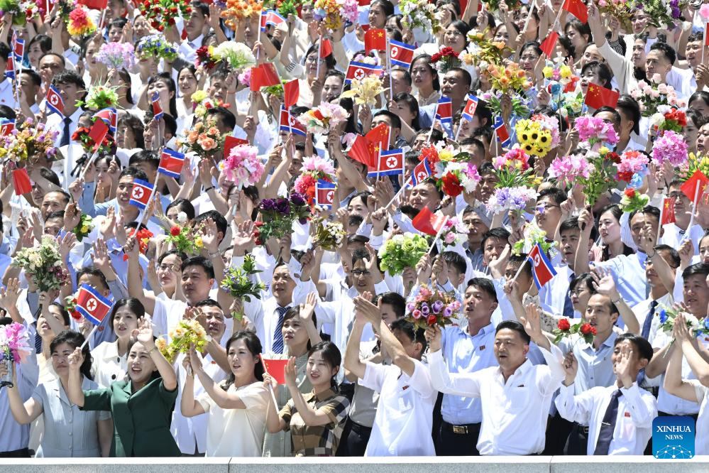 Xi arrives to grand welcome in Pyongyang for state visit to DPRK