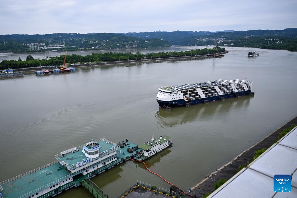 China starts mega waterway project on world's third-longest river