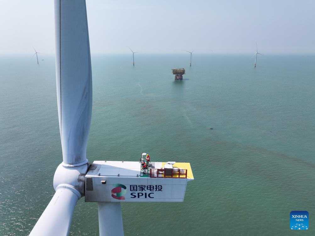Maintenance underway at offshore wind farm in Jiangsu to ensure stable power supply