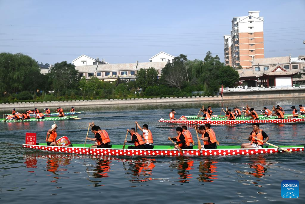 Various dragon boat-themed activities held across China