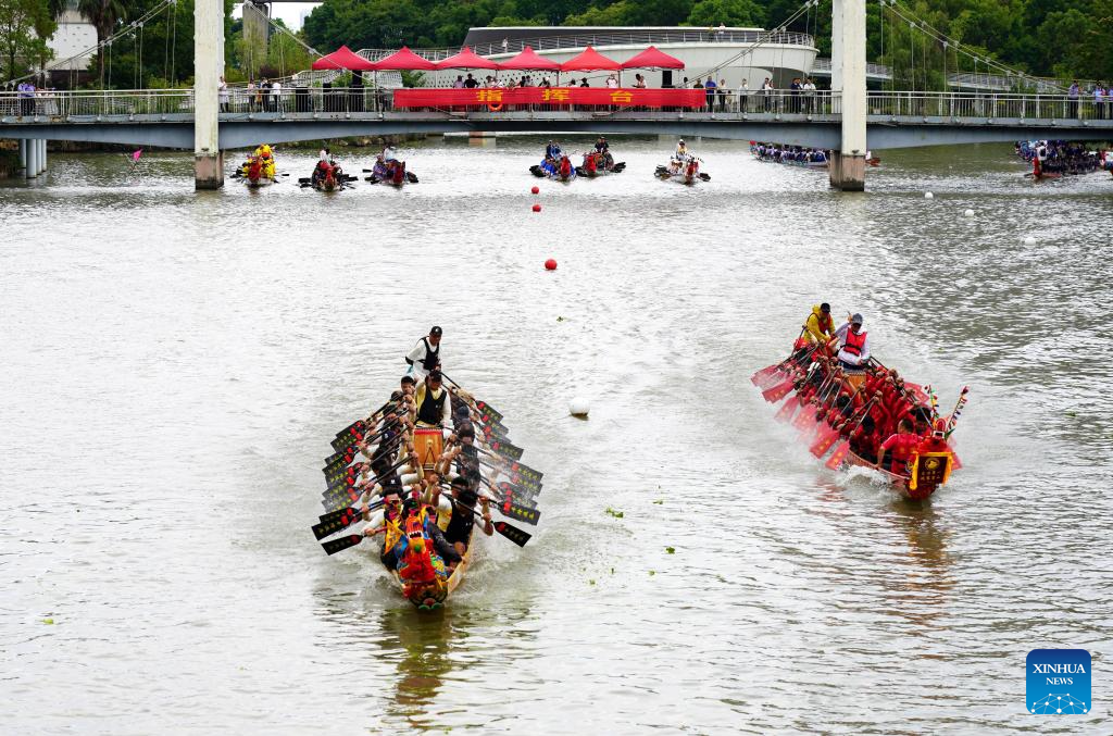 Various dragon boat-themed activities held across China