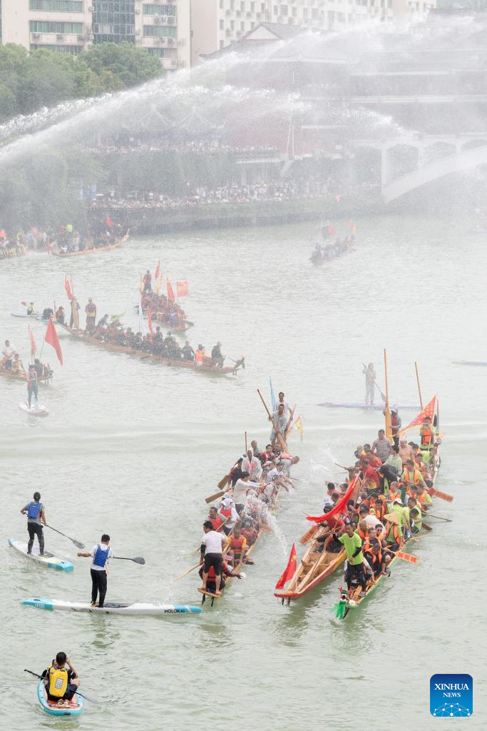 Various dragon boat-themed activities held across China