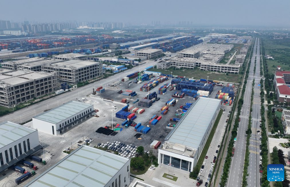 China-Europe freight train, an artery for growth between Xi'an and Almaty