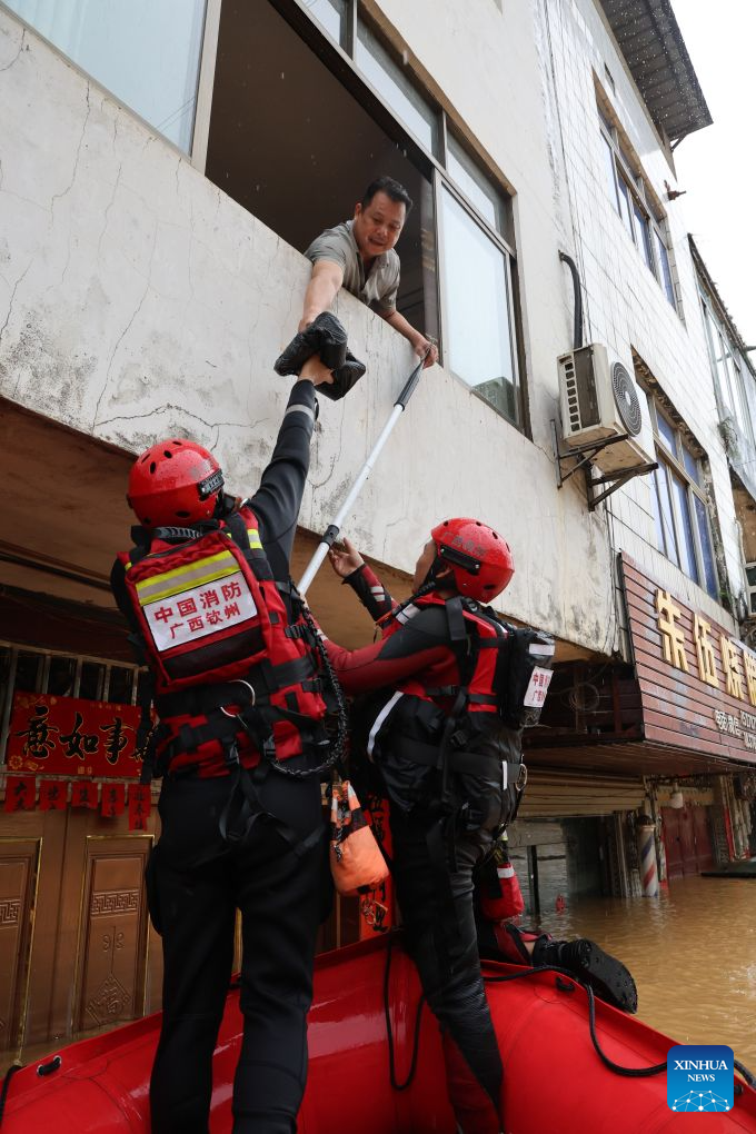 Guangxi makes all-out rescue, relief efforts after rain-triggered disasters