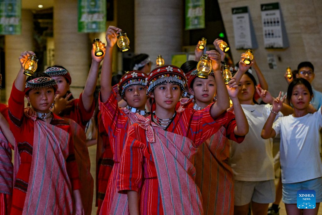 Cultural events bring together young people across Taiwan Strait in Chongqing, SW China