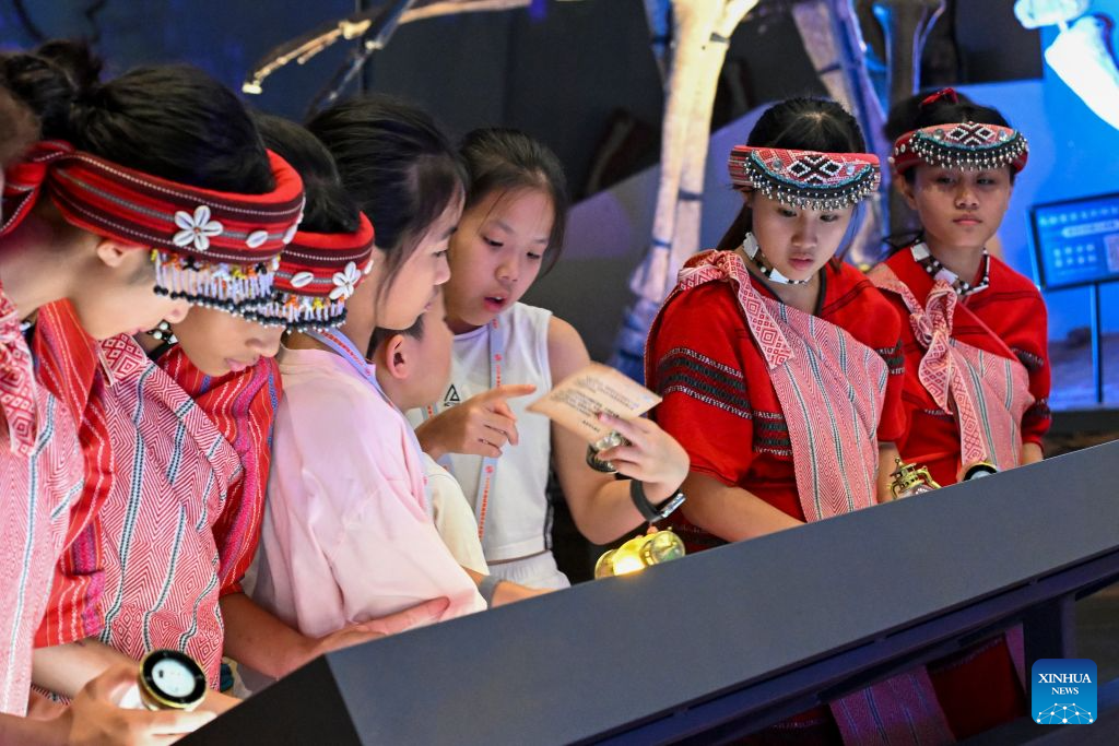 Cultural events bring together young people across Taiwan Strait in Chongqing, SW China