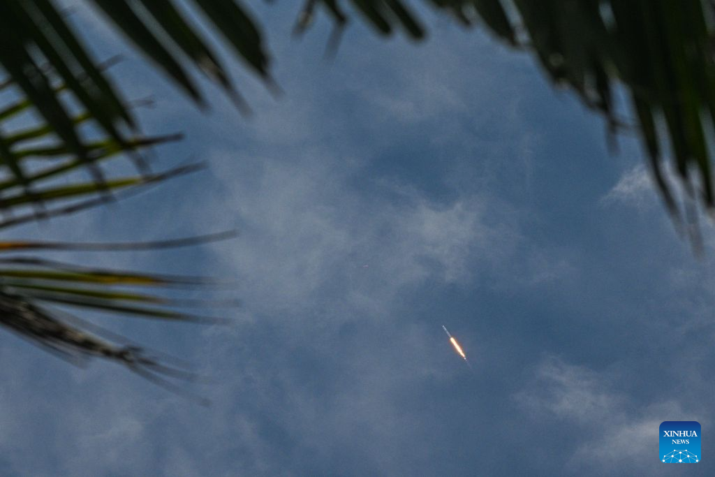 China achieves first-ever controlled rocket recovery in Long March-10B maiden flight