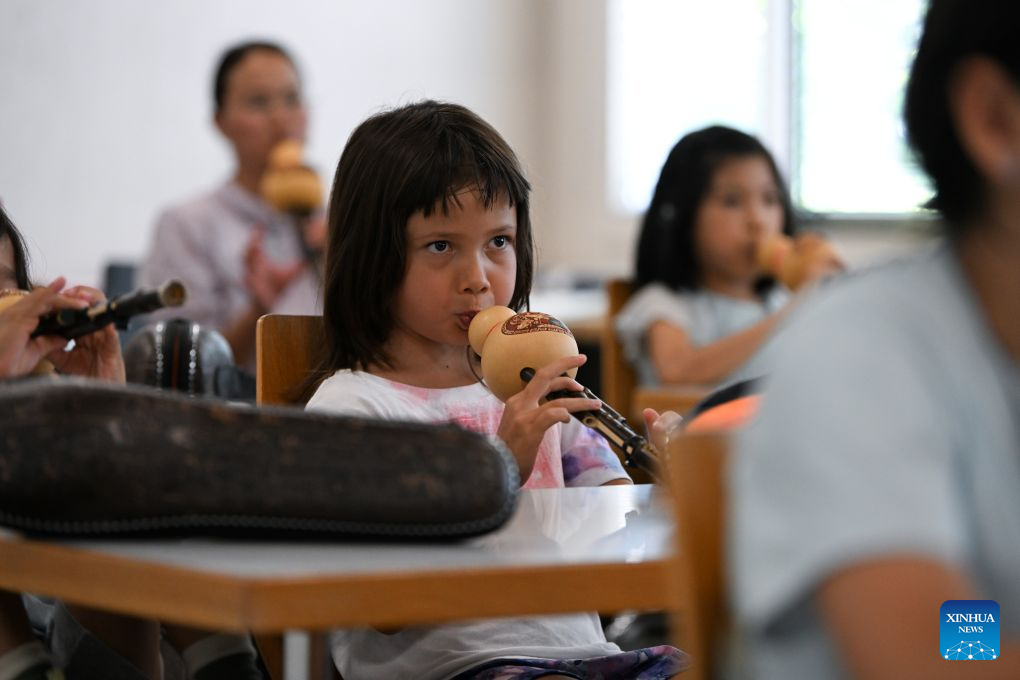 Chinese cultural summer camp held in Bern, Switzerland